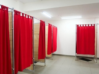 Change Room Curtain Enclosures 4